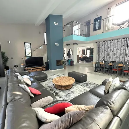 Charming With Private Pool Tatil Evi *