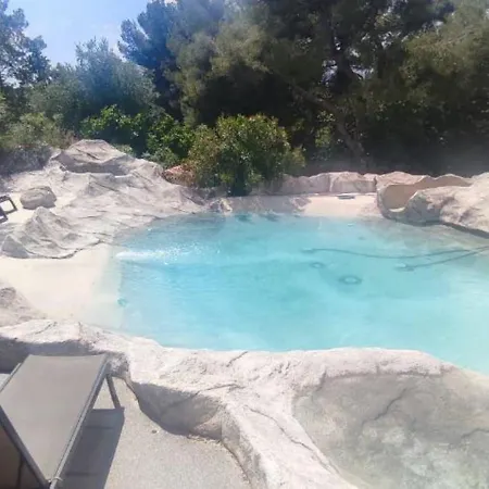 Charming With Private Pool * Sanary-sur-Mer