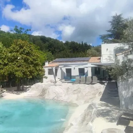 Charming With Private Pool Tatil Evi *